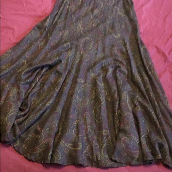 Brown paisley Wilderland (made in Montana) flared rayon skirt - Picture 2 of 10